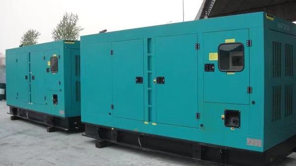 云南康明斯400kw大型柴油二手发电机组